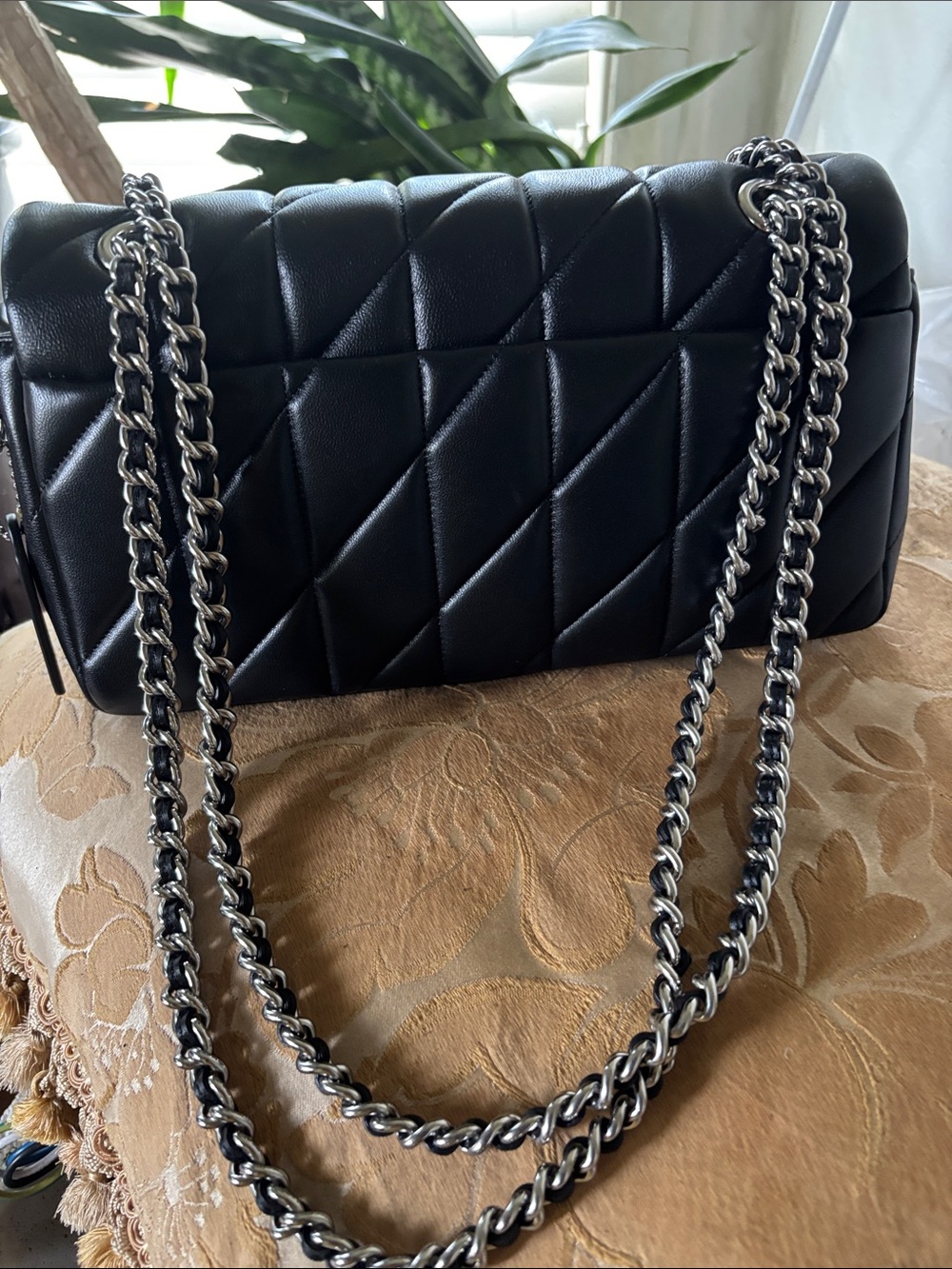 Coach Black Tabby 26 Shoulder Bag with silver hardware - Picture 5 of 7